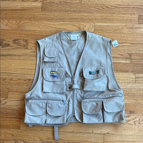 NWT Vintage L.L. Bean Khaki Fishing Utility Vest Size Medium - Picture 1 of 11